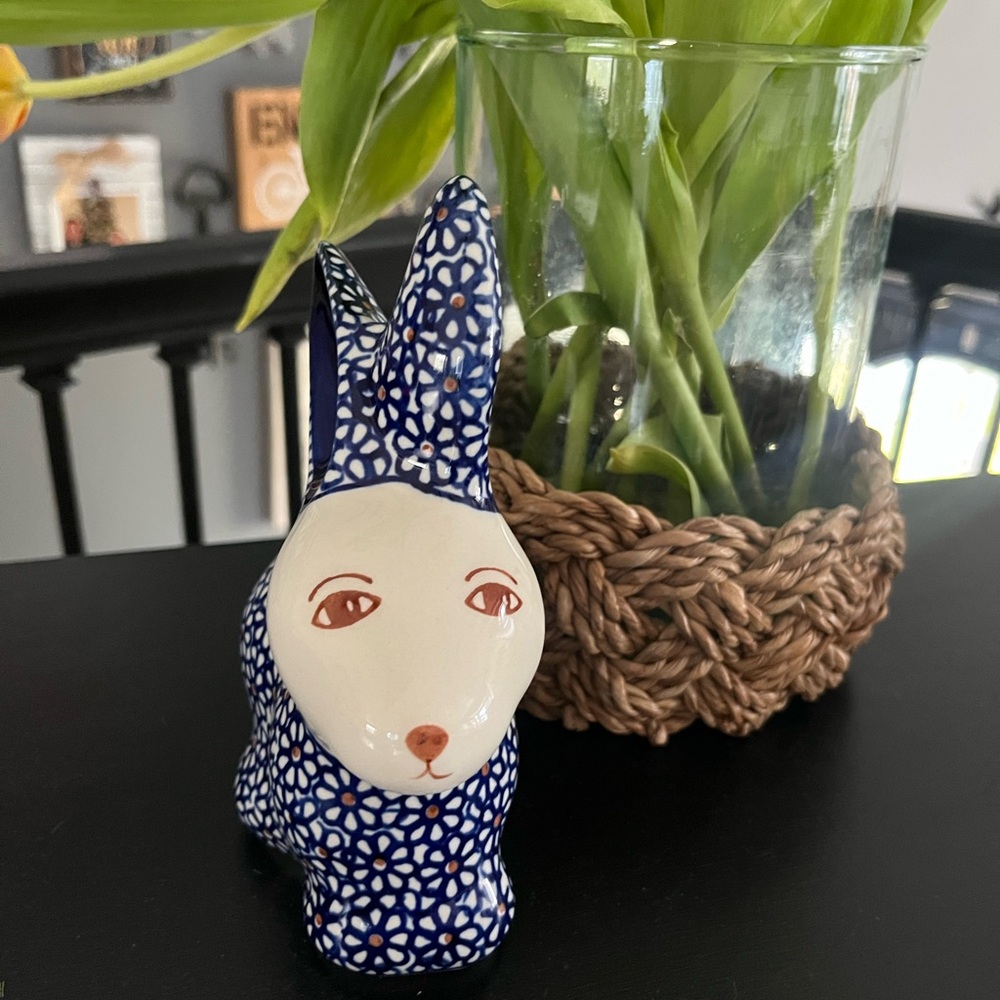 Boleslawiec Handcrafted Blue Floral Ceramic Bunny Figurine - Decorative Home Art
